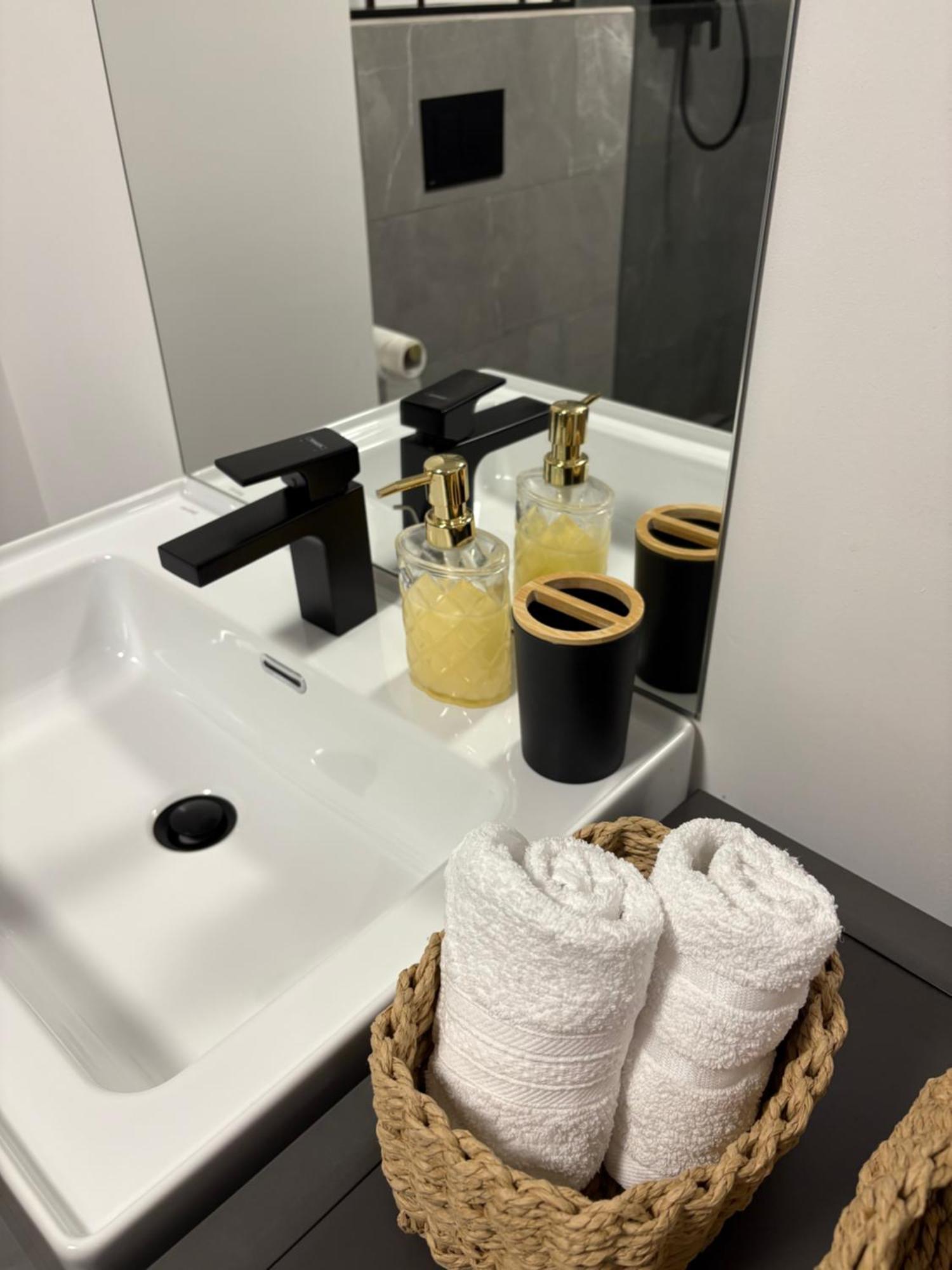 Lykke Living In Napoca Apartment *